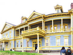 旧函館区公会堂
　゛明治４３年（１９１０）に建てられた洋風建築の建物、国の重要文化財指定。