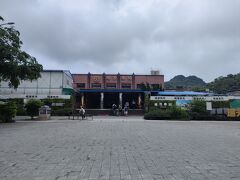20分ぐらいで、瑞芳駅に到着。
地方の駅舎って感じでテンション上がる！