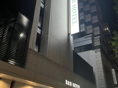 駅近なのに何故か迷った　KITTEの地下　西24出口から出るのがいい