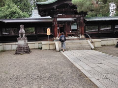 こちらが上杉神社の社殿
