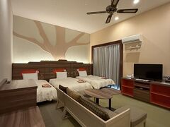 今更ですが
ルームツアー(^^)

エグゼクティブフィフス（テラス）
60.8m² ベッド5台
