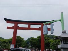 鶴岡八幡宮　三の鳥居

相変わらず交通量パねえ