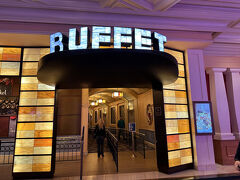 まずは朝ごはんです。

朝食を食べにやって来たのは、ホテル内のビュッフェレストラン「The Buffet at Bellagio」。ビュッフェレストランです。