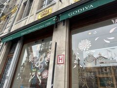 ギルドハウスには
GODIVA本店がありました。