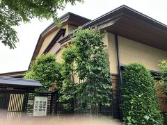 【再訪　2025/04/16（水）】晴れ
09：00　今日は気合いを入れて朝から出掛けます。
たまたま、4月13日（日）に NHK「小さな旅｣で「百年の街を ～さいたま市盆栽町～ 」として放送されていたのも引き金になりました。