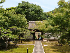 この後、前回北鎌倉に来た時に寄らなかった長寿寺へ。
ここが思った以上によかったです。