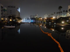 新町川。
工事中でブイがちょっと殺風景。
