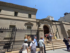 フリックコレクションは公開が再開された直後だそうで、好きな方にはよかっただろうけど、自分は911メモリアルの記念館のほうを見たかった。。。