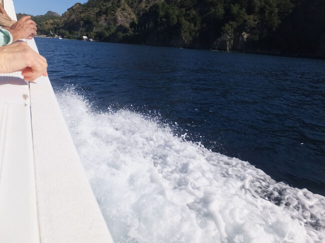 さて港に戻ります。