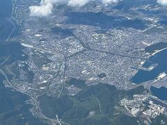 　中央に北陸新幹線敦賀駅