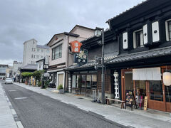 ランチは、中町通り近くにある、
