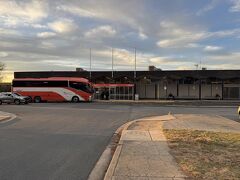 キャンベラ駅前に到着。