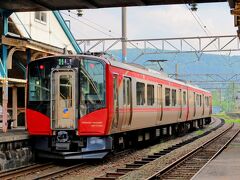16時42分   しなの鉄道「妙高高原」駅。

「妙高高原」からは、しなの鉄道に乗車します。通常なら、終点の「長野」まで乗り通すところですが…
