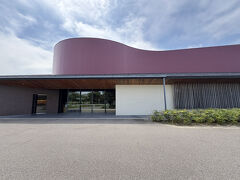 高岡に行って、行ってみたかった場所。能作へ。めっちゃオシャレな本社でした。