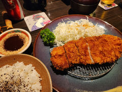 夕方　皆　揃って
いつもの　とんかつ勝一さんへ