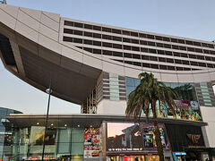 あまり見どころはないかと思っていましたが、展望台から見下ろしたりお土産屋を覗いているとあっという間にいい時間に。