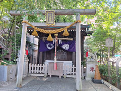 茶の木神社(布袋尊)