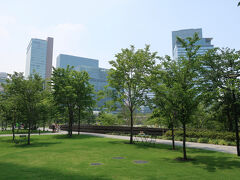 きょうはジュンク堂とキディランドで
万博グッズを見てから
新しく出来たGRAND GREEN OSAKAへやってきました。
