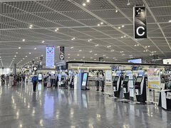 久しぶりの成田空港✧︎*。
やっぱ海外行くなーって気持ちになるから好き。