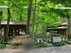 石ヶ戸休憩所(車窓から撮影)
ここで降りる人多かったです。
