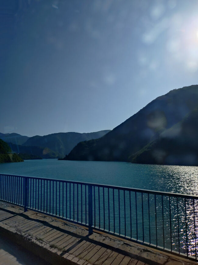 ピヴァ川<br />モンテネグロに入ったら道路の状態も良くあっという間にニクシッチへ。