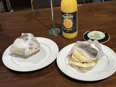 あっという間にテ・アナウ
ブレックファーストいただきモス