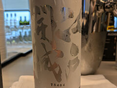 7:19 ラウンジで「江戸開城」と