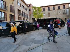 タクシーで移動