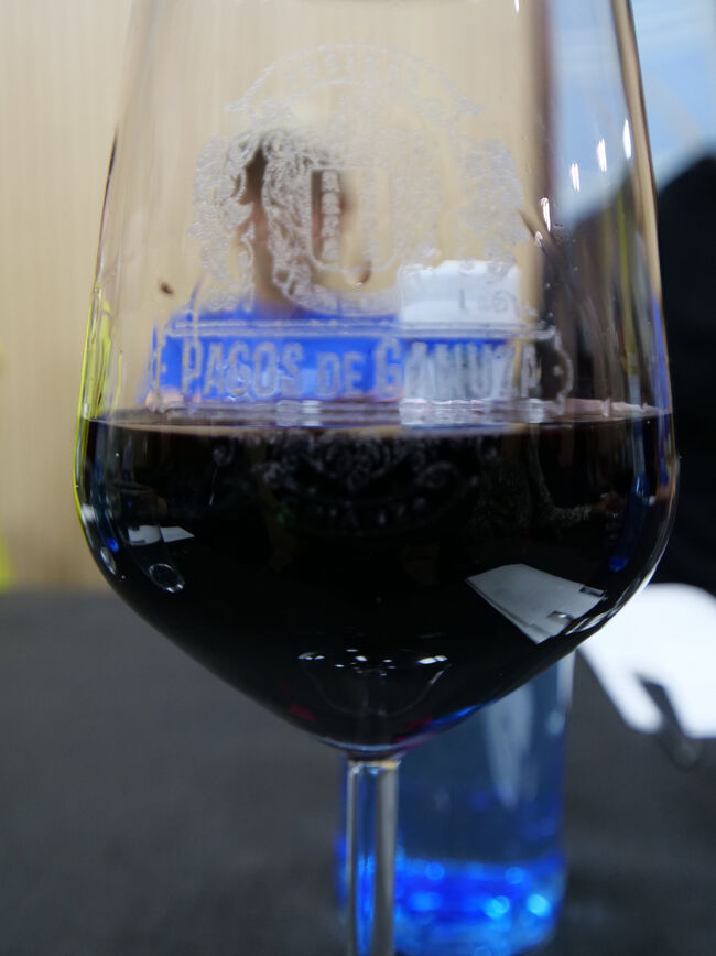 やはり赤ワイン