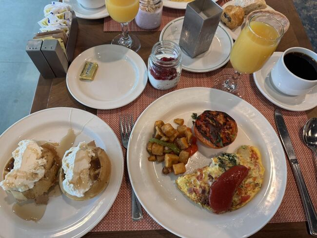 ワッフルを見つけ頂きましたが冷めてもふわふわで美味しかったです。