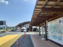 道の駅もっくる新城へ。明日の朝食用のおむすびやパンなどを購入しました。