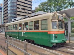 レトロな路面電車。