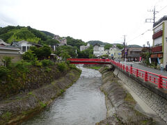 温泉街の真ん中を流れている桂川（修善寺川）。
さっきの狩野川の支流。