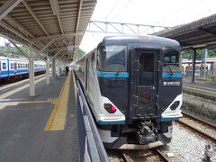 さっき乗ってきた列車の折り返し。