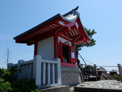 海津見神社　小さな神社でした。