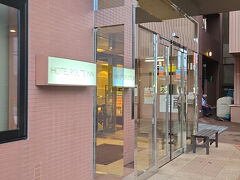 ＰＭ６時５６分。

ホテルに無事帰還。腹パンパンです。