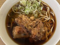 まずは日暮里で途中下車。前から行きたかった一由そばへ。
名物の太蕎麦が食べたかったけど、でできたら普通のだった。せっかく作ってくれたし、まあいいか、といただく。