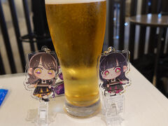 例によってラウンジで一休みして