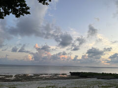 あっという間に夕飯タイム
夕飯食べ終えてもまだ空は明るい