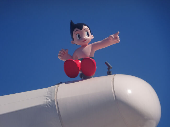 2025年7月大阪・関西万博(14回目)コモンズｰF館 夜の地球