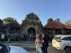 最後はウブド王宮とウブドマーケット　