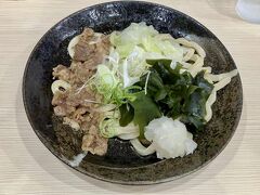 お昼ごはん、富士見台駅で途中下車して、吉田うどん