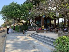 コチラが目的地
