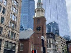 オールドサウス集会所。植民地時代のボストンでは最大の建物だったそうです。