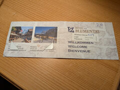 [02]2025.07.10
Hotel & Restaurant Blumental Mürren　ここに３泊します。駅から歩いて５分。このホテル、エレベーターがないので、重いスーツケースだとたいへんです。