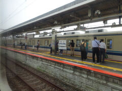 越生駅。向かいは東武越生線のホーム。
