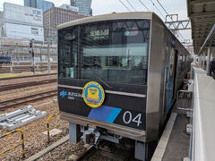 今日の気温は35℃超え。
外は暑くてやってられないので、あおなみ線に乗ってリニア・鉄道館へ向かいます。
