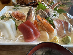 そして早めの夕食は、いつものお気に入り沼津港の丸天さんへ
