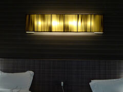 ☆グリヤサントリアン＜251号室＞

とりあえず1泊したら明日はウブドに向かうので、荷物も最低限だけ出しておやすみなさい。


【本日の万歩計：8,672歩】


●２度目のシンガポール＆６度目のバリ島 ５日目＜バリ島2＞
　https://4travel.jp/travelogue/12000357

