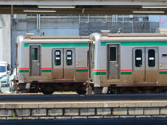 ４日目 その3　7月30日(水)
11:34発の郡山行きを待ってますが、この時になってやっと、ロシアカムチャツカ大地震と津波警報と交通機関の影響のニュースにふれました。